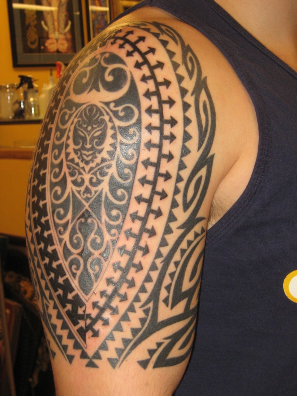 Amazon.com : 4 Pack Stick on black temporary tattoo maui tribal body art  sticker transfer for arms shoulder aztec polynesian samoan hawaiian for  adult men and women (4 x all tribal tattoo